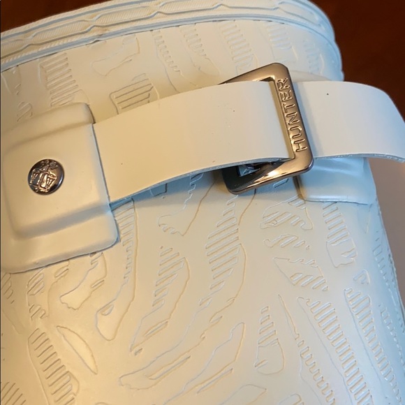 Hunter | Textured Boots - Picture 7 of 9